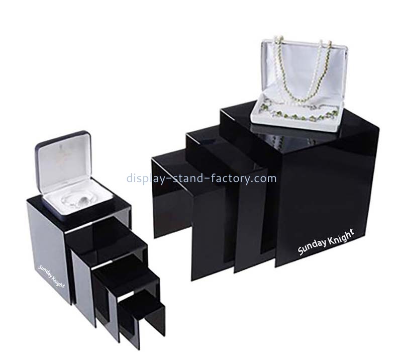 Custom wholesale acrylic jewelry display risers NJD-313