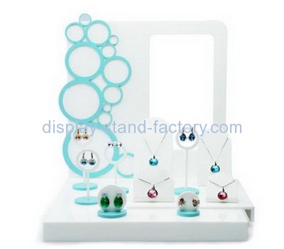 Custom and wholesale acrylic display jewelry for sale NJD-064