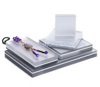 Acrylic display factory custom perspex blocks for retail display NJD-049