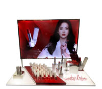 Wholesale custom acrylic lipgloss beauty display props